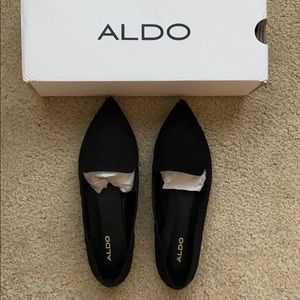 NWB Aldo  black flats size 8.5